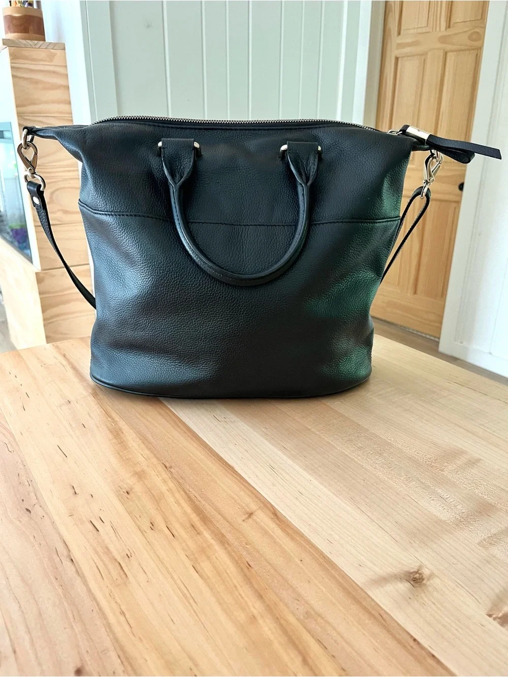 Banana Republic Black Pebbled Leather Satchel/Shoulder Bag